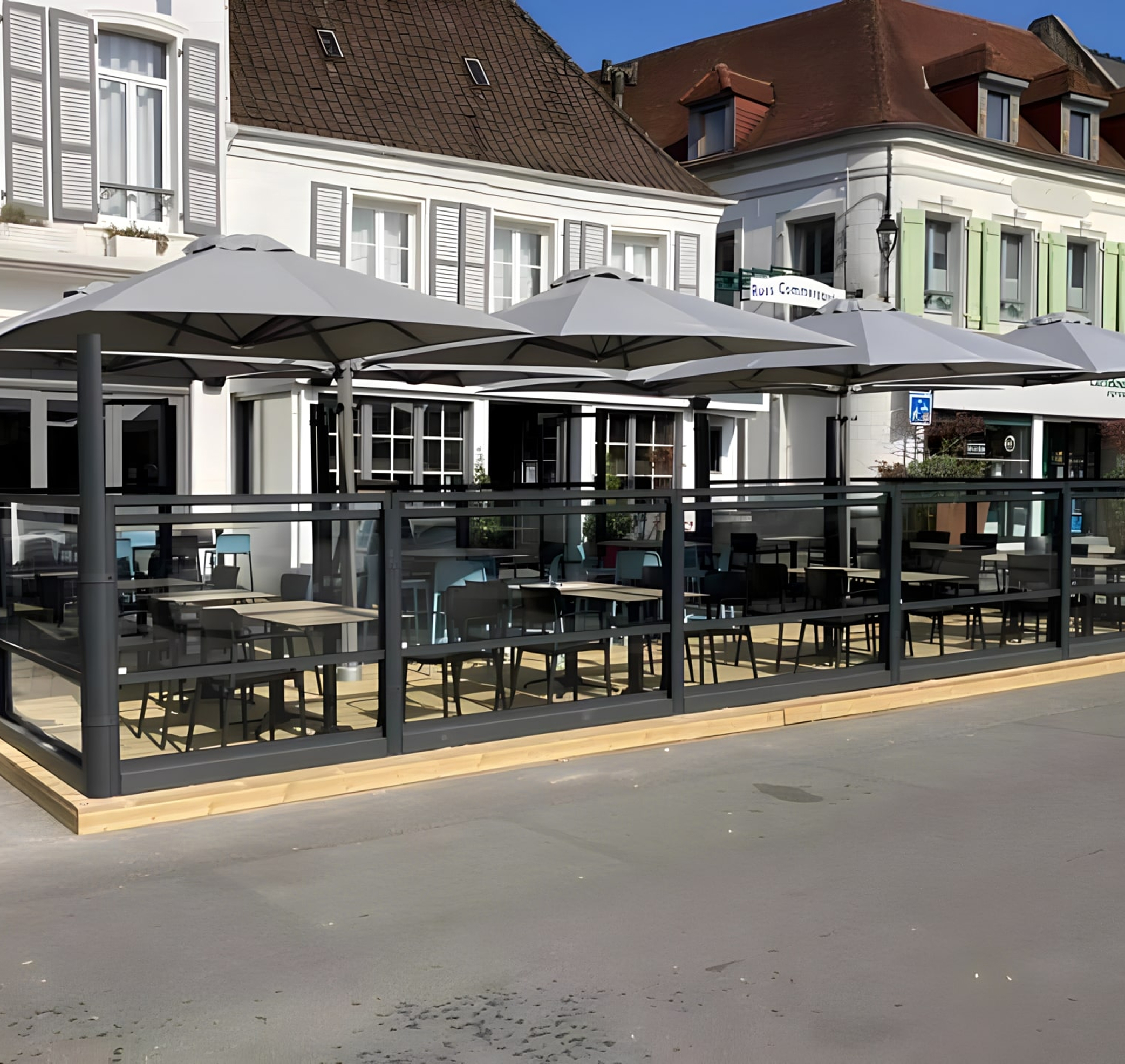 Windschutzwände